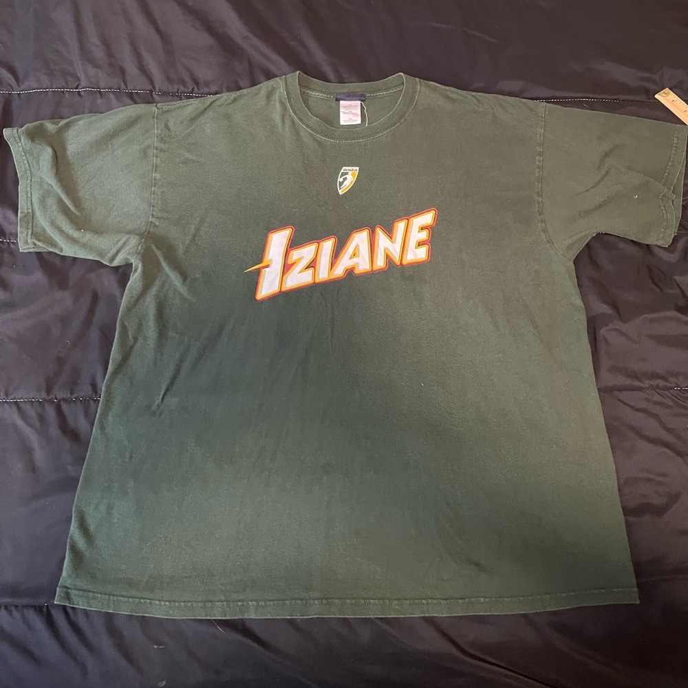 WNBA Shirt Adult XXL Green Iziane Castro Marques Seattle Storm Alt Logo